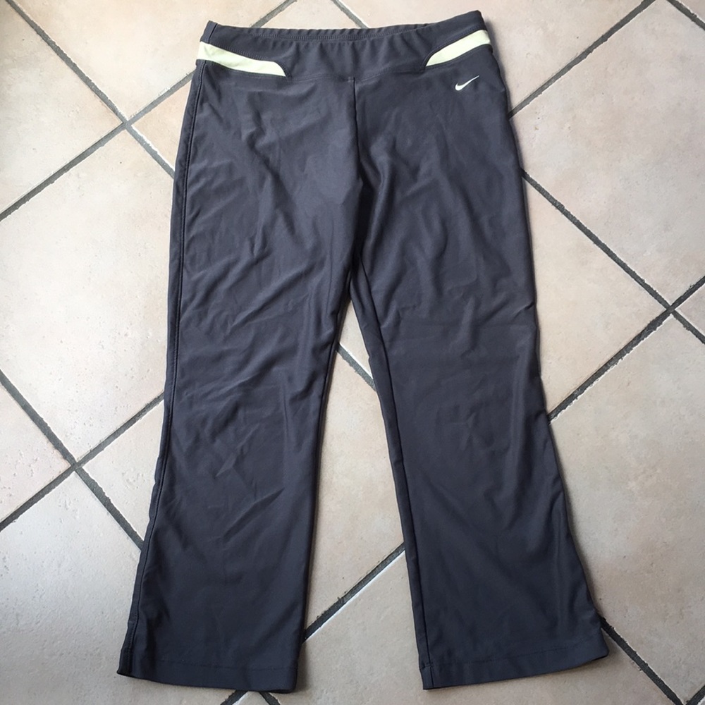 Nike dri-fit workout pants